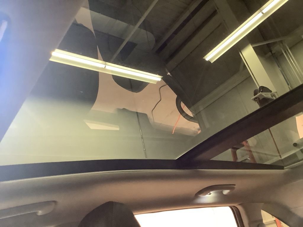 Certified 2025 Kia Sorento S w/ Panoramic Sunroof Package image 20