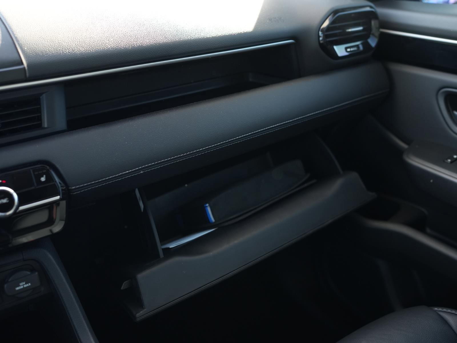 Used 2025 Honda Pilot EX-L image 28