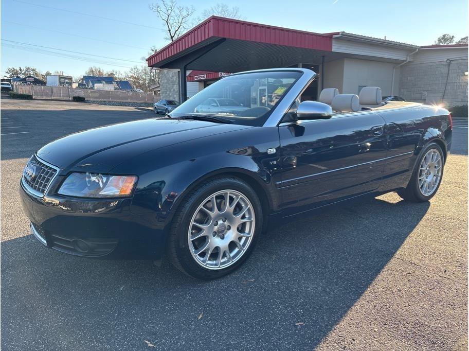 Used 2006 Audi S4 Cabriolet AWD/4WD image 3