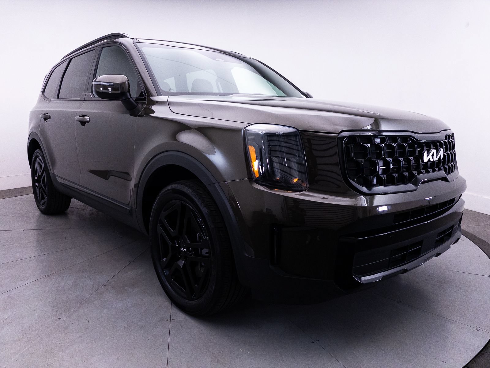 Certified 2024 Kia Telluride EX X-Line AWD/4WD image 15