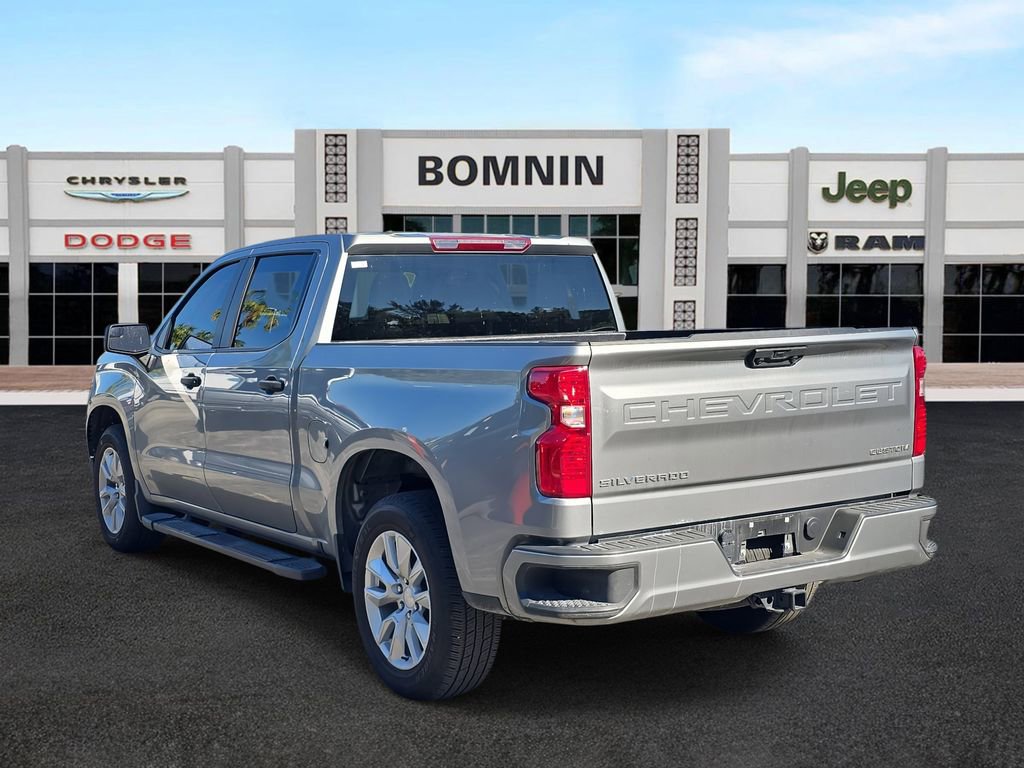 Used 2024 Chevrolet Silverado 1500 Custom image 4