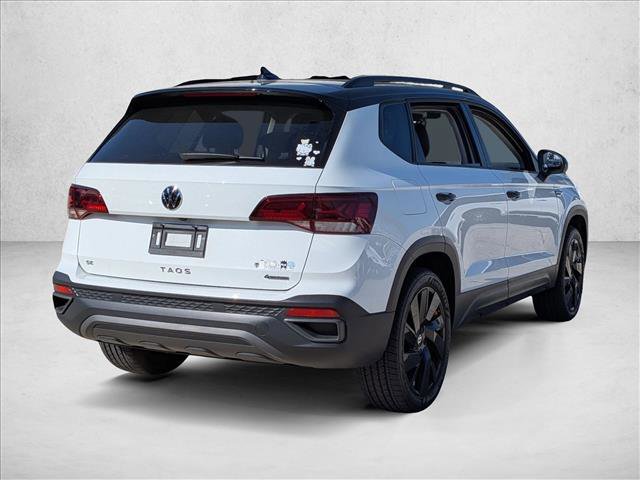 Used 2024 Volkswagen Taos SE image 5