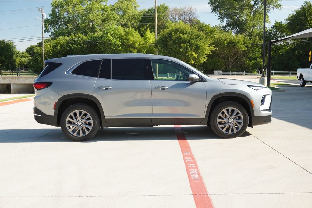 Used 2026 Buick Enclave Preferred FWD image 6