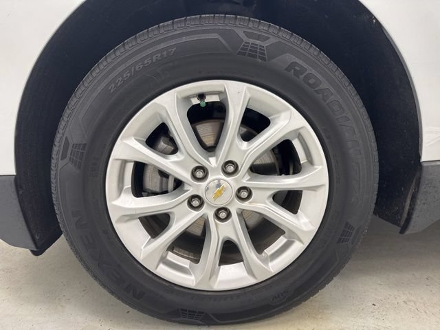 Used 2018 Chevrolet Equinox LS FWD image 34