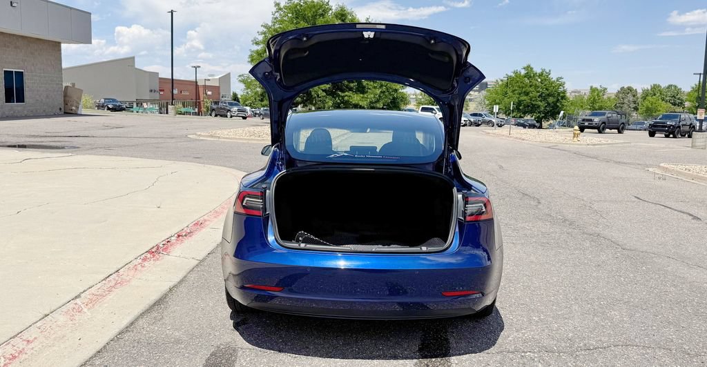 Used 2018 Tesla Model 3 Long Range AWD/4WD image 8