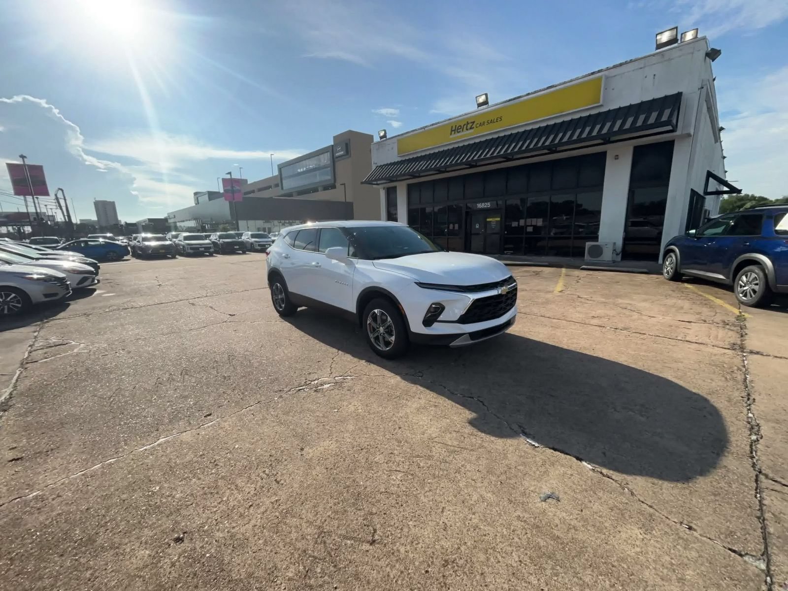 Used 2026 Chevrolet Blazer LT FWD image 2