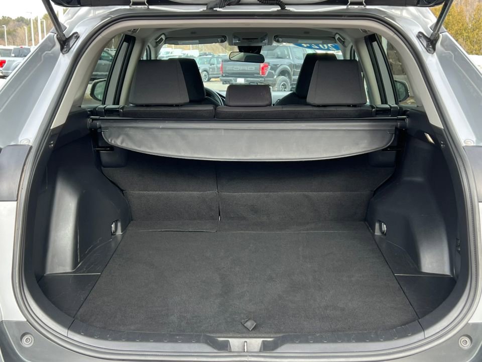 Used 2024 Toyota RAV4 XLE image 32