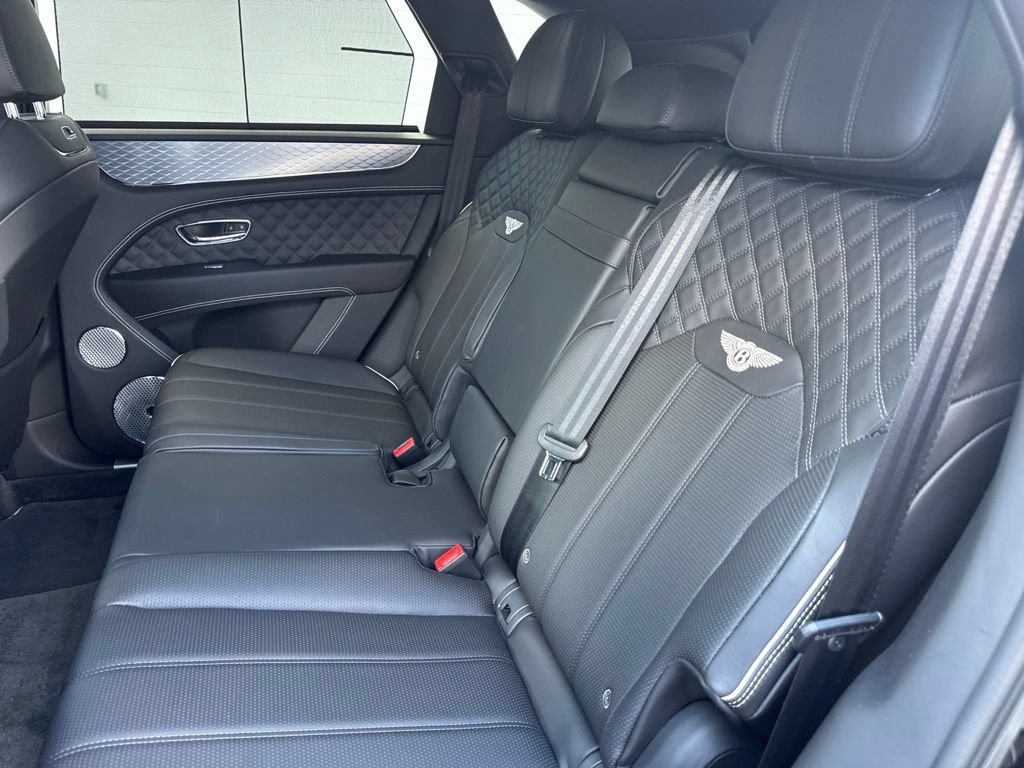 Used 2023 Bentley Bentayga Speed AWD/4WD image 16