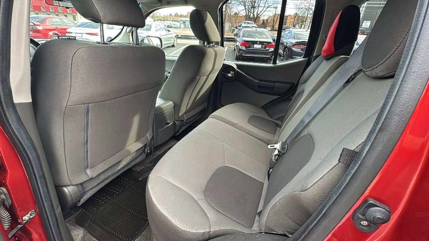 Used 2013 Nissan Xterra S image 12