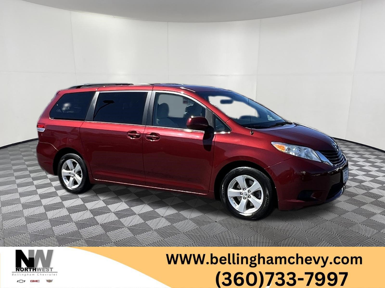 Used 2014 Toyota Sienna LE
