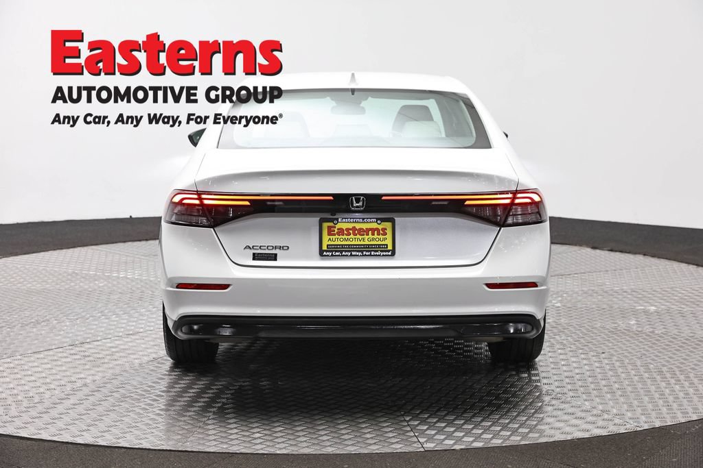 Used 2024 Honda Accord EX image 6