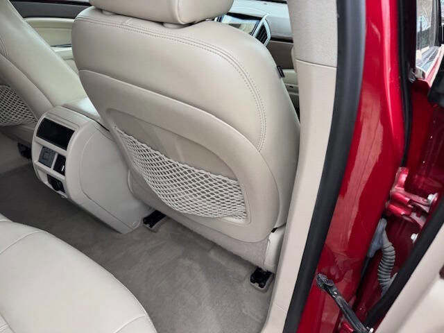 Used 2013 Cadillac SRX Luxury w/ Driver Awareness Package FWD image 21