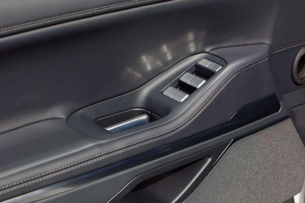 Used 2025 Lincoln Navigator L Reserve w/ Jet Appearance Package image 23