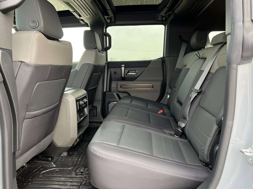 New 2025 GMC Hummer EV 2X AWD/4WD image 5