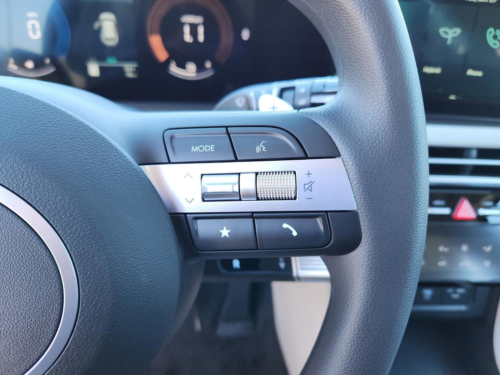 New 2026 Hyundai Tucson Blue SE image 19