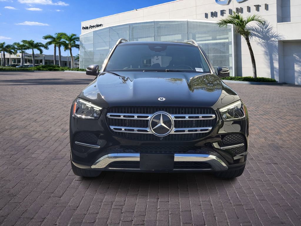 Used 2025 Mercedes-Benz GLE 350 4MATIC image 2