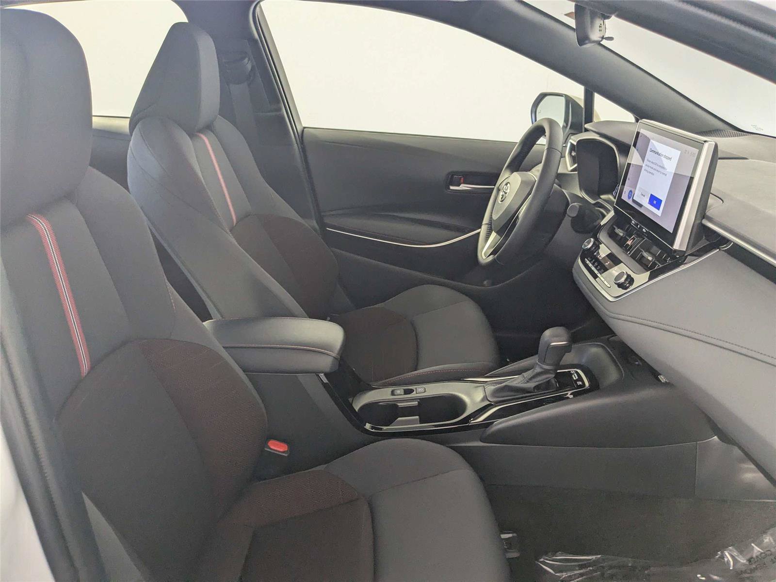 Certified 2025 Toyota Corolla SE w/ SE Premium Package AWD/4WD image 32
