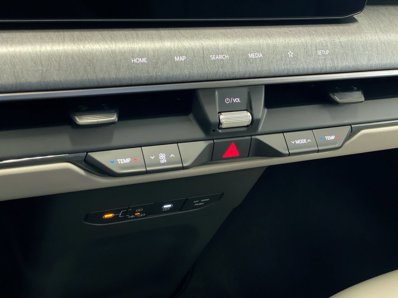 New 2026 Kia EV9 Wind AWD/4WD image 24