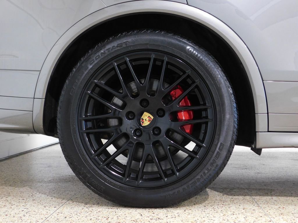 Used 2018 Porsche Cayenne GTS AWD/4WD image 79