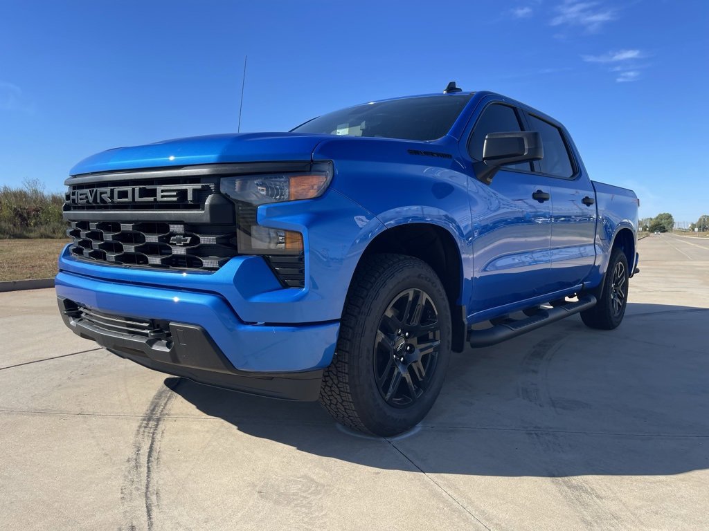 New 2026 Chevrolet Silverado 1500 Custom w/ Turbomax Blackout Package image 7