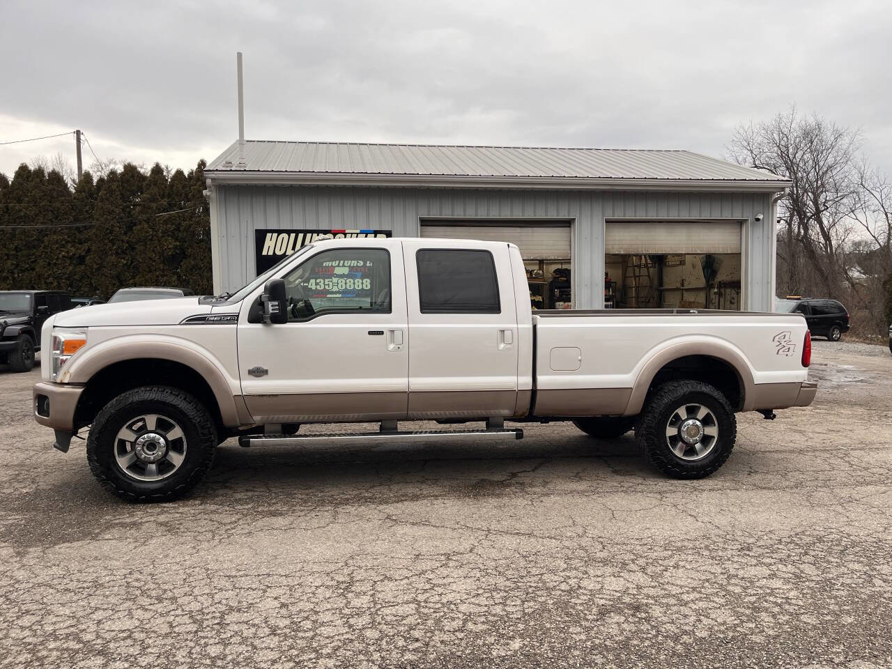 Used 2011 Ford F350 King Ranch w/ King Ranch w/Chrome Pkg image 8