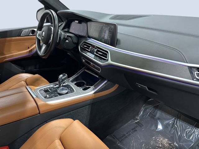 Used 2022 BMW X7 xDrive40i w/ M Sport Package image 12