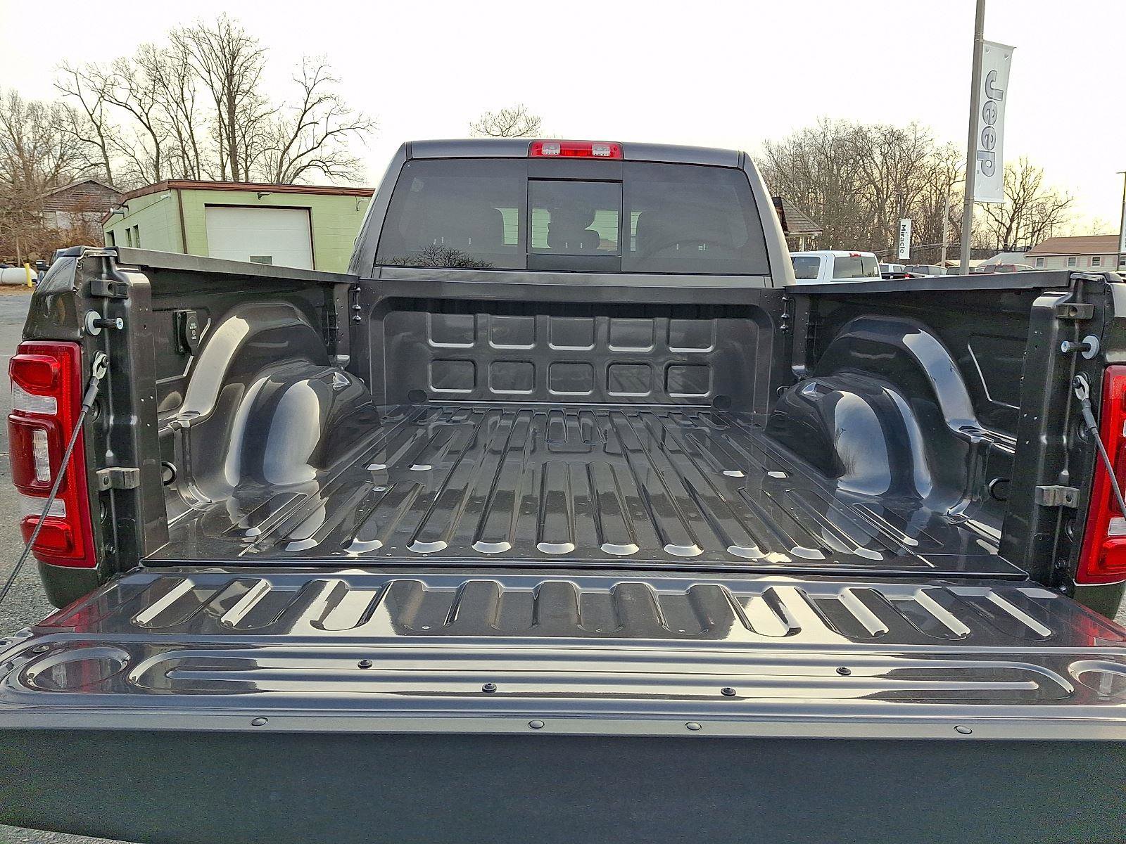 Used 2024 RAM 2500 Laramie w/ Safety Group image 28