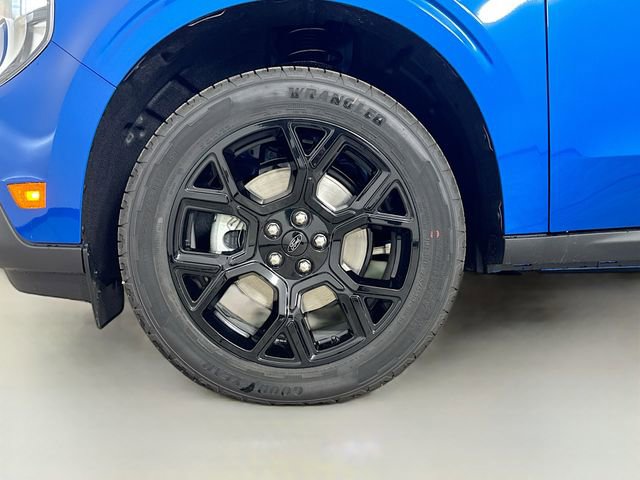 New 2025 Ford Maverick XLT w/ Black Appearance Package image 28