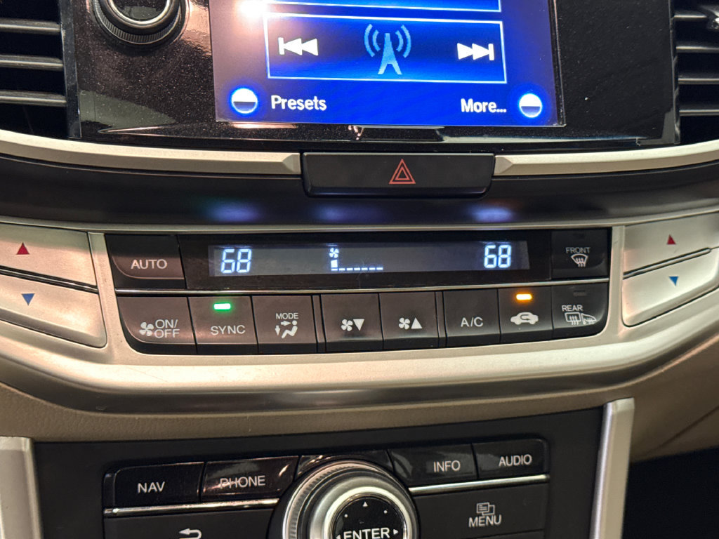 Used 2013 Honda Accord EX-L image 30