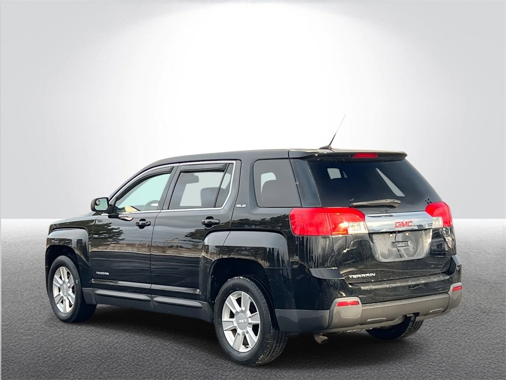 Used 2011 GMC Terrain SLE image 4