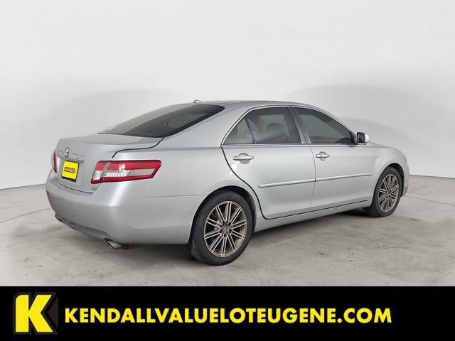Used 2011 Toyota Camry XLE w/ XLE Extra-Value Pkg #1 FWD image 4