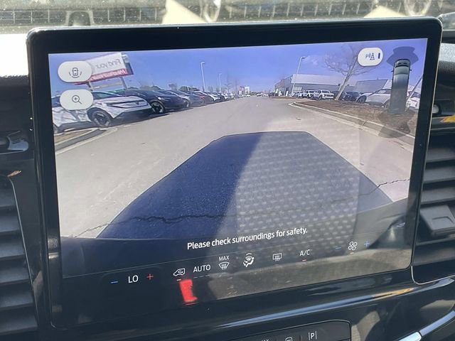 Used 2023 Ford Transit 350 XLT image 27