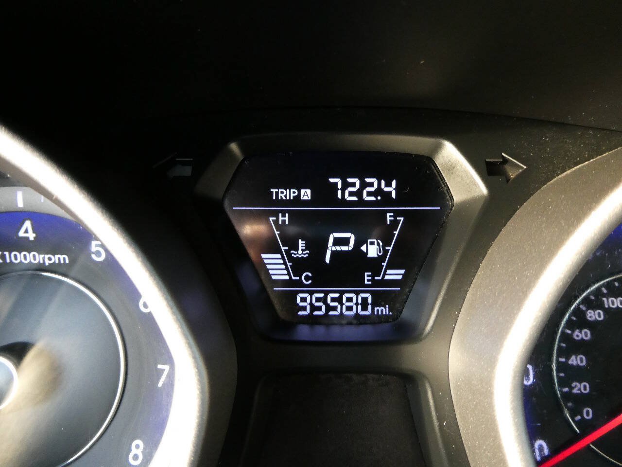 Used 2014 Hyundai Elantra SE w/ Option Group 02 FWD image 15