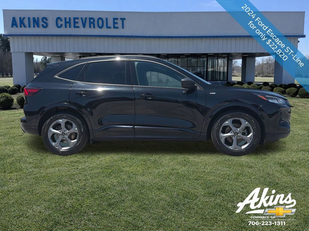 Used 2024 Ford Escape ST-Line w/ Tech Pack #1 FWD image 6