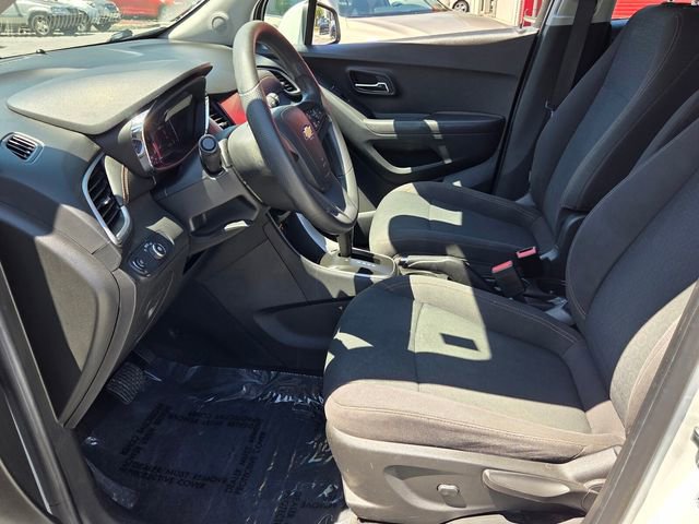 Used 2017 Chevrolet Trax LS image 9