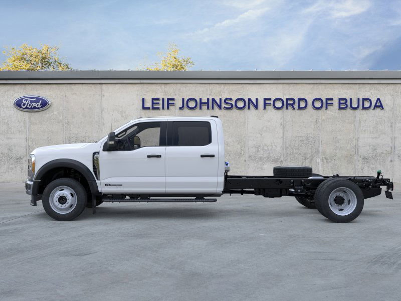 New 2025 Ford F450 XL w/ XL Chrome Package image 3