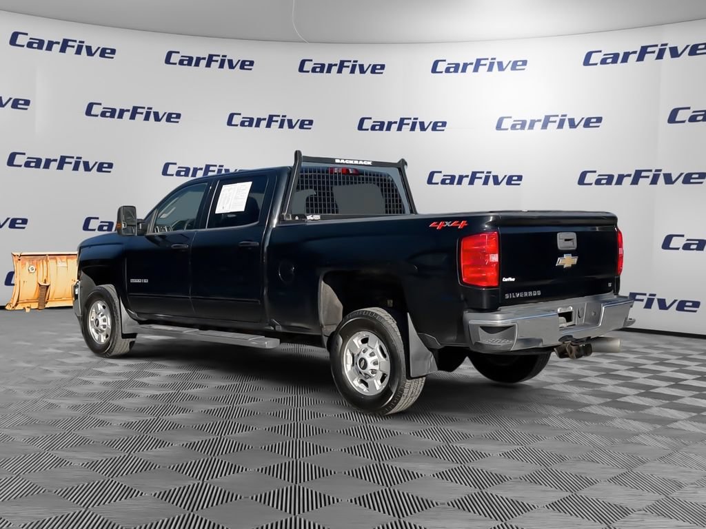 Used 2018 Chevrolet Silverado 2500 LT w/ LT Convenience Package AWD/4WD image 3