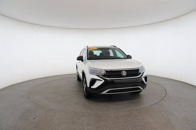 Used 2024 Volkswagen Taos S image 29