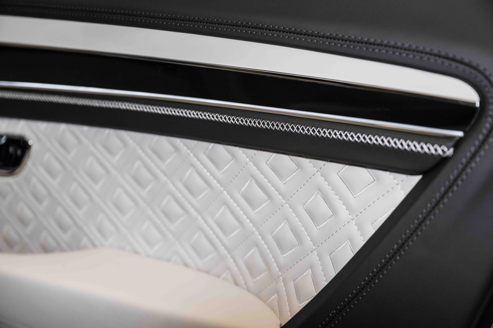 Used 2024 Bentley Continental GT Speed image 40