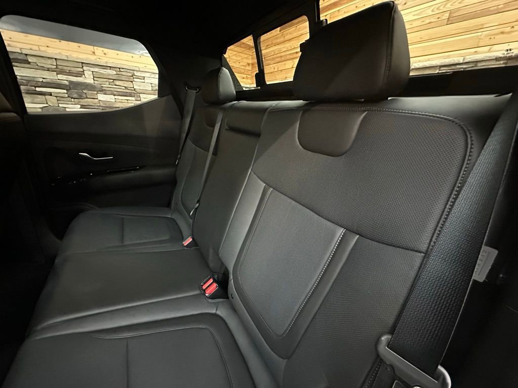 Certified 2024 Hyundai Santa Cruz Limited image 30