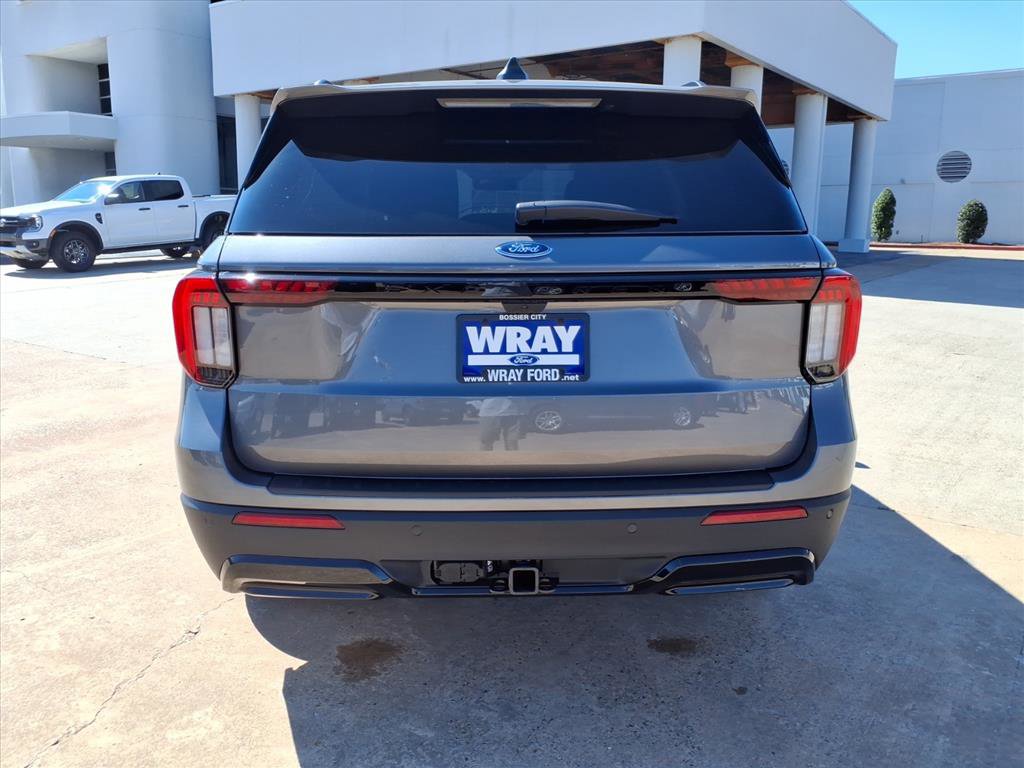 New 2026 Ford Explorer ST-Line w/ ST-Line Street Pack image 3