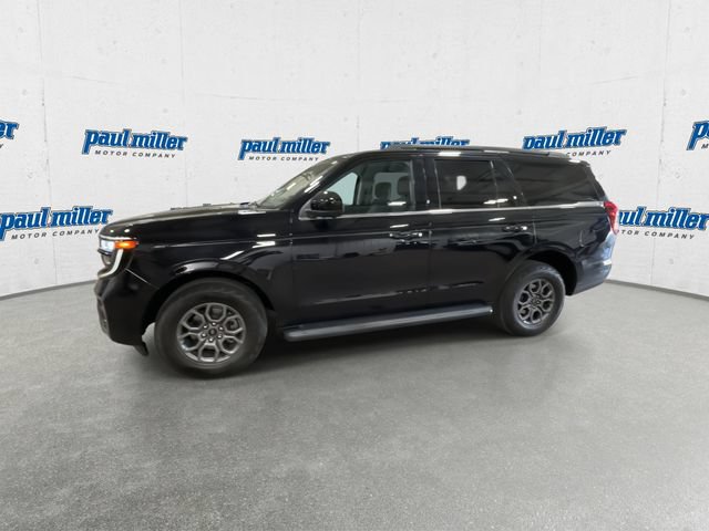 Used 2025 Ford Expedition Active AWD/4WD image 6
