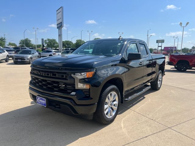 Certified 2024 Chevrolet Silverado 1500 Custom w/ LPO, Dark Essentials Package