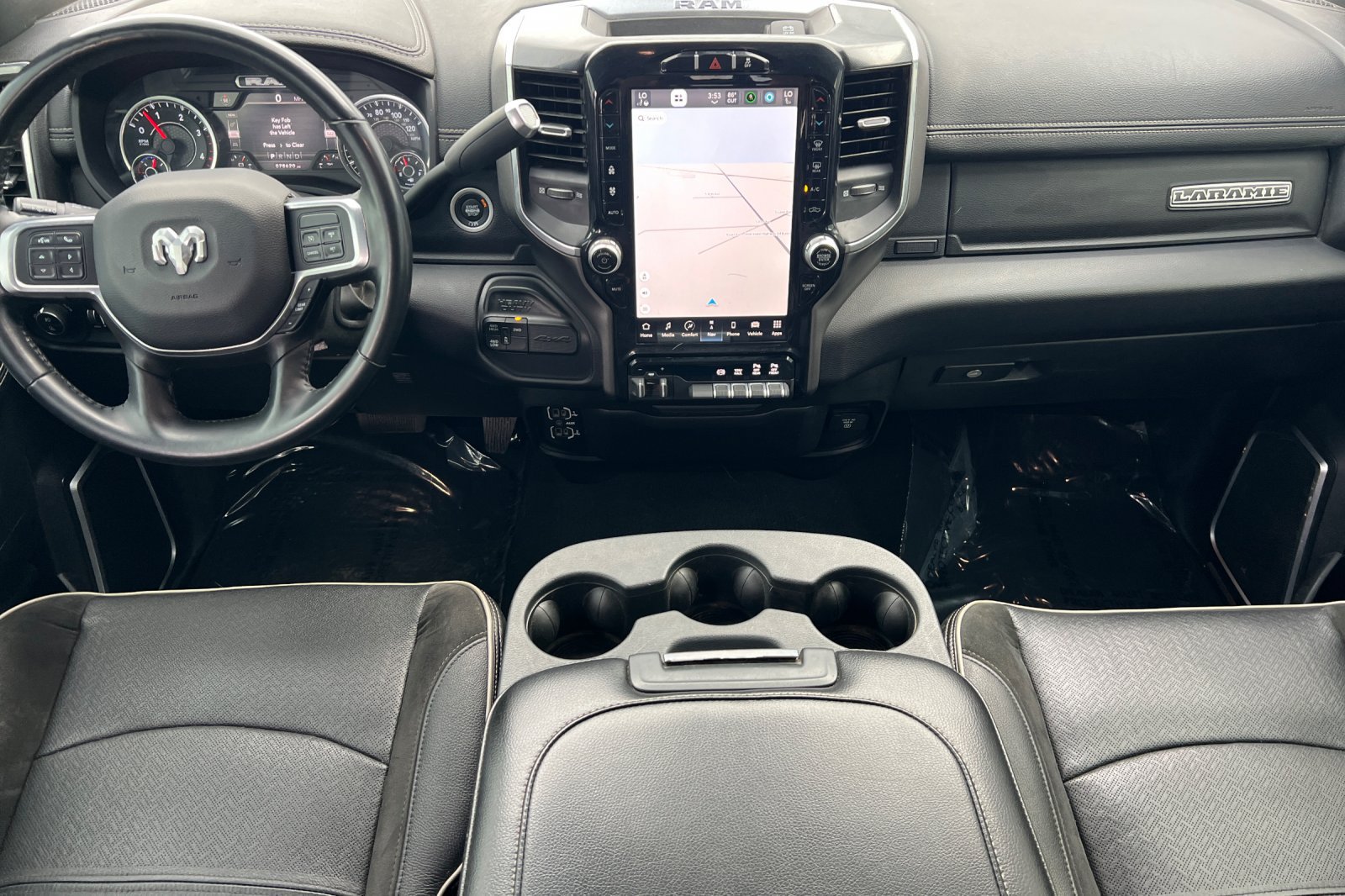 Used 2022 RAM 2500 Laramie AWD/4WD image 14