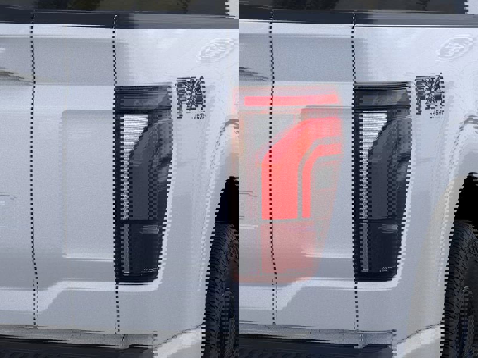 New 2025 Ford F150 Lariat w/ Equipment Group 502A High image 43