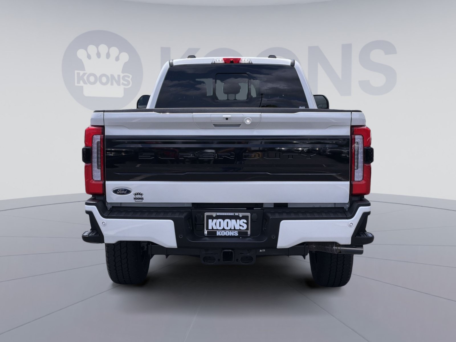 Used 2026 Ford F350 Platinum w/ Snow Plow Prep Package AWD/4WD image 5
