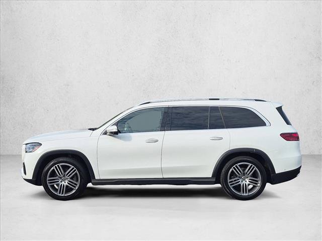 Used 2025 Mercedes-Benz GLS 450 4MATIC image 9