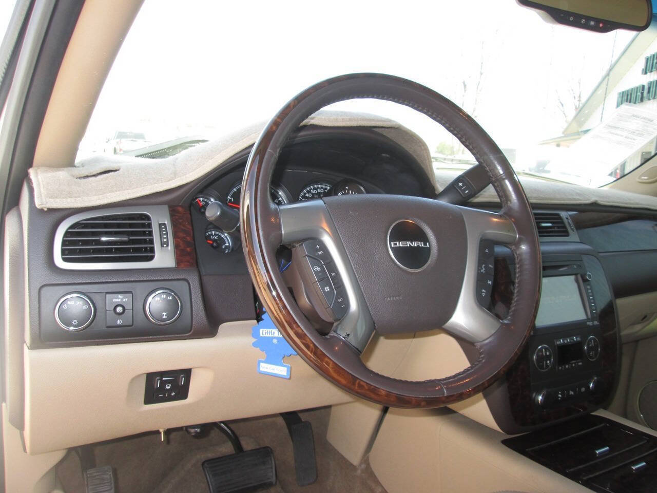 Used 2012 GMC Sierra 3500 Denali AWD/4WD image 12