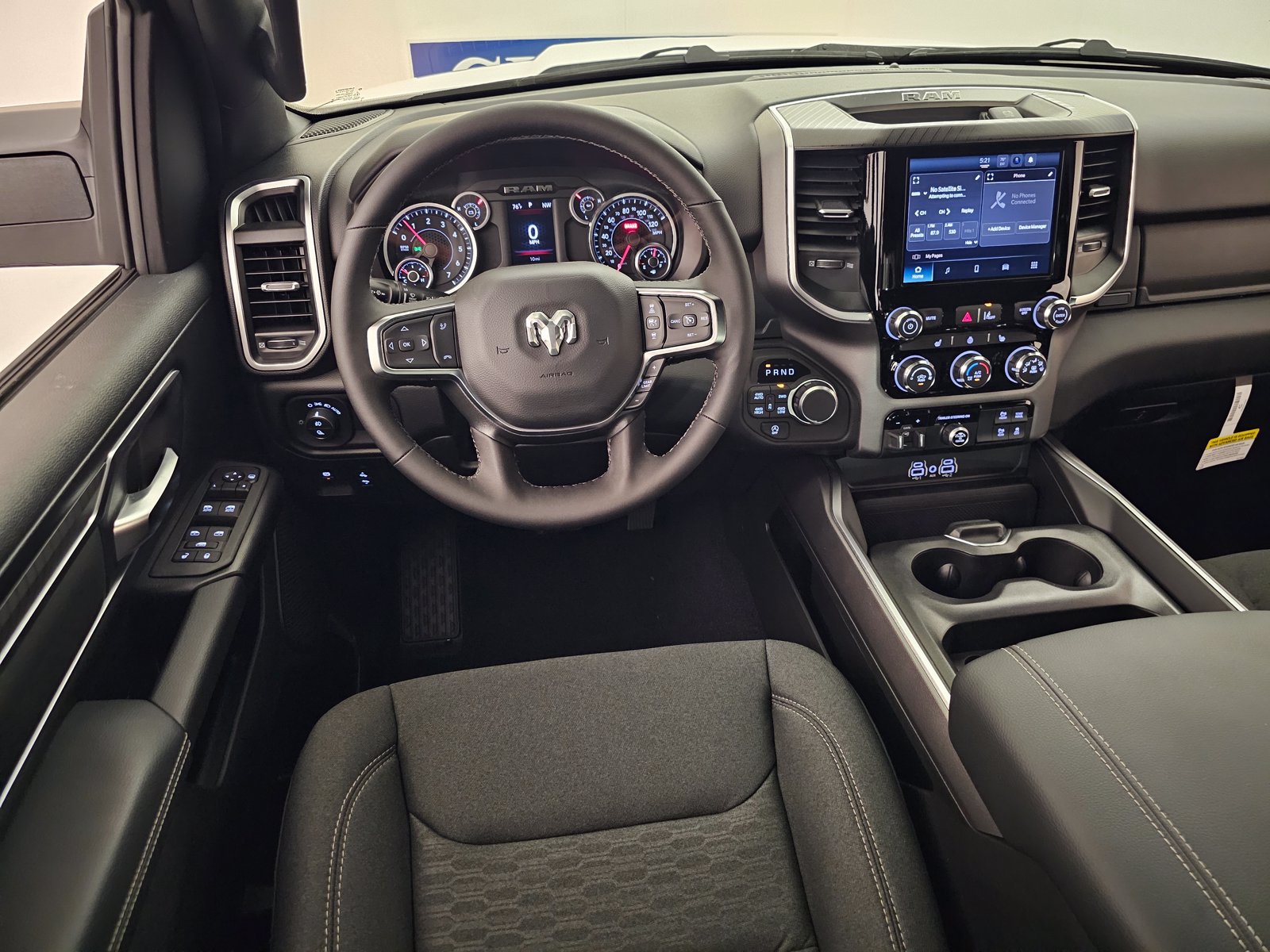 New 2026 RAM 1500 Big Horn w/ Night Edition AWD/4WD image 7