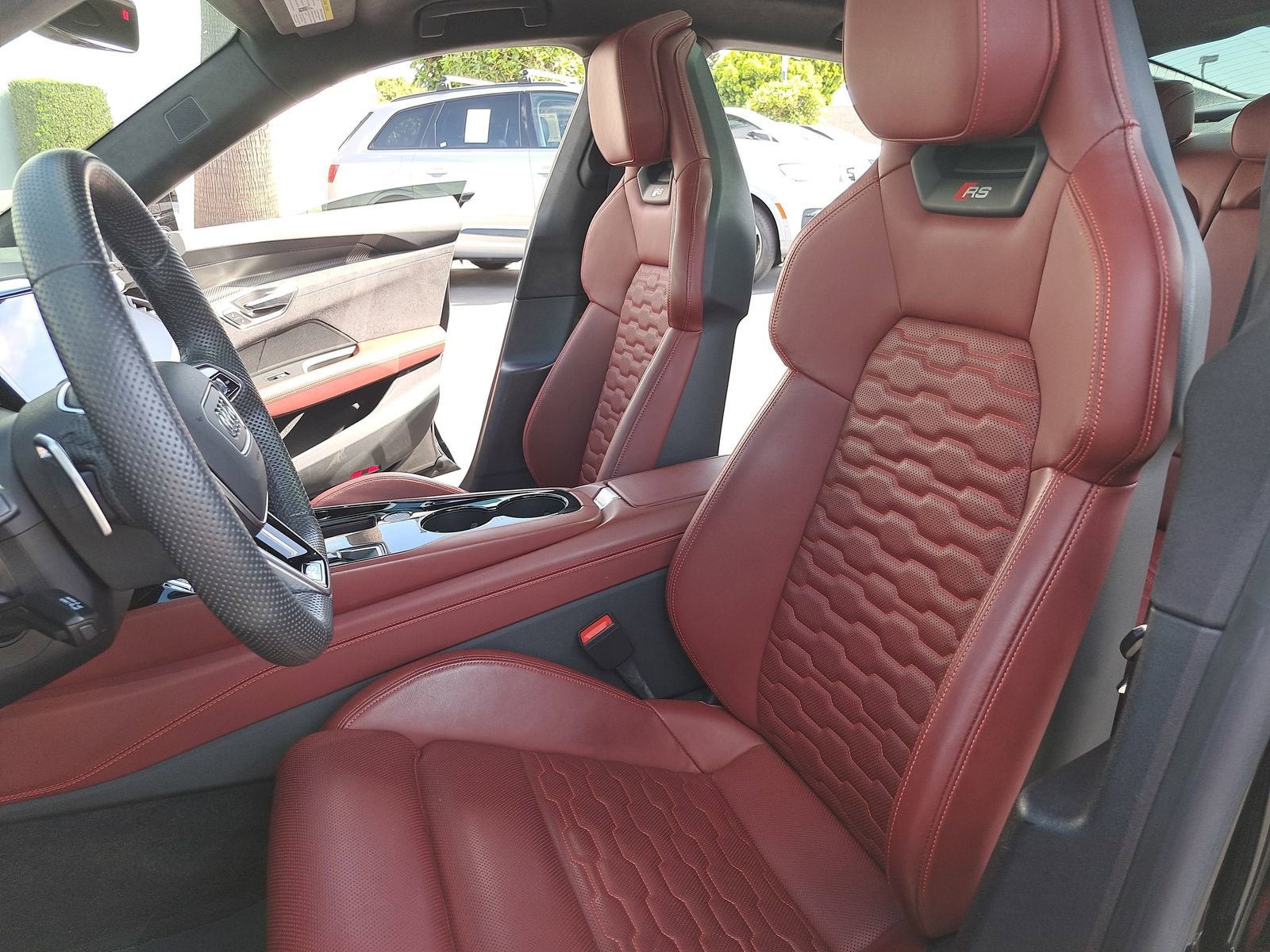 Used 2024 Audi RS e-tron GT w/ Carbon Performance Package image 15